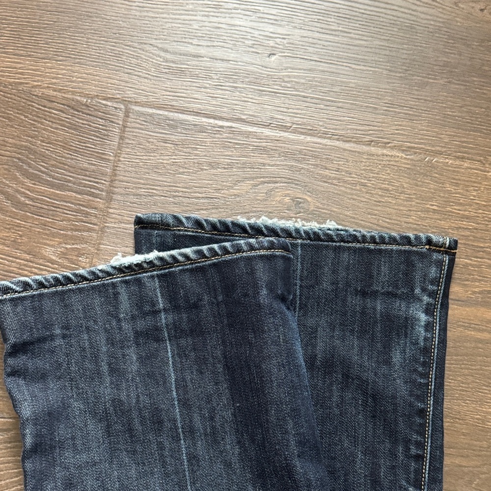 Paige Women's Blue Jeans in Laurel Canyon Low rise Bootcut size 27 - Picture 3 of 8